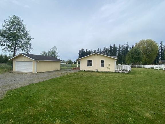 2nd image of 43933 228th Ave SE