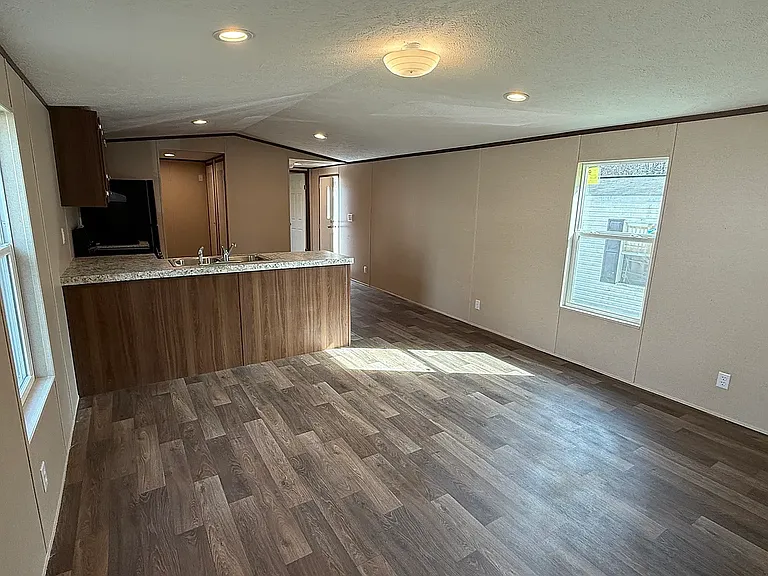 3203 Sylvester Rd #15 — Photo 9