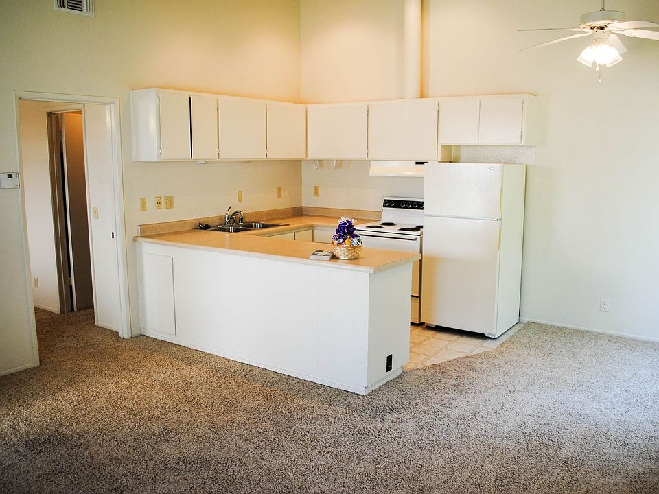 2nd image of 452 Posada Way #63571e7a3