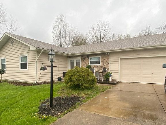 2nd image of 103 Fawn Ln