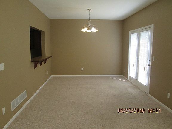4th image of 2717 Kathie Dr
