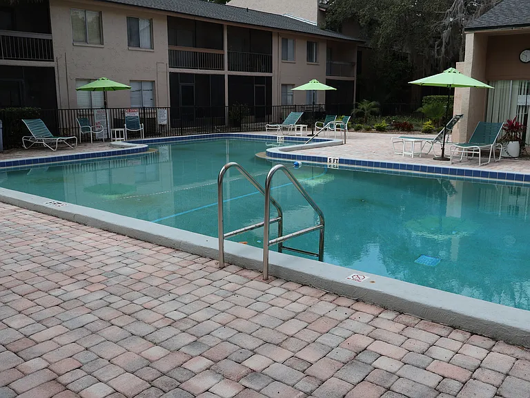 7609 Abbey Ln #B — Photo 34