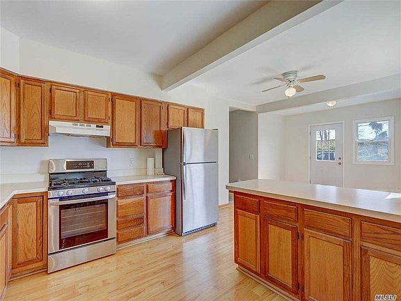 5th image of 272 S Dunton Ave