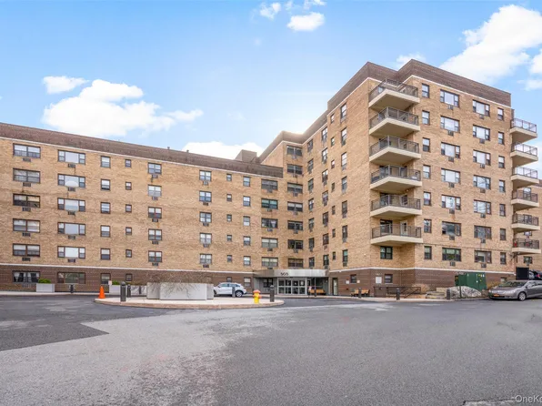 505 Central Avenue #201, White Plains, NY 10606