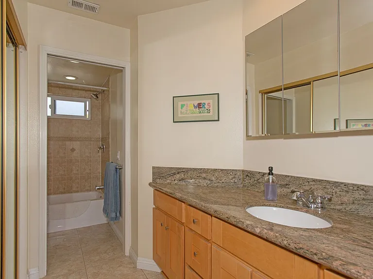 168 Walnut Ave — Photo 21