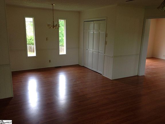 2nd image of 112 Pamela Dr