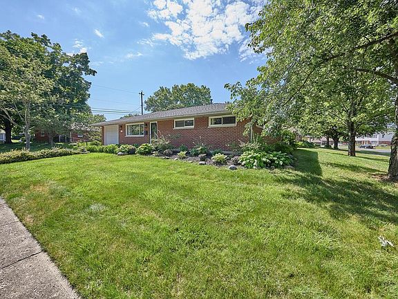 3rd image of 5700 Vienna Dr