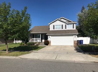 1608 N Aladdin Rd, Greenacres, WA 99016