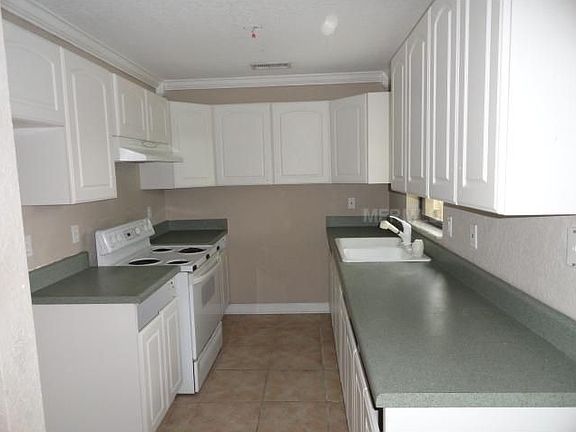 4th image of 2003 Barksdale Dr