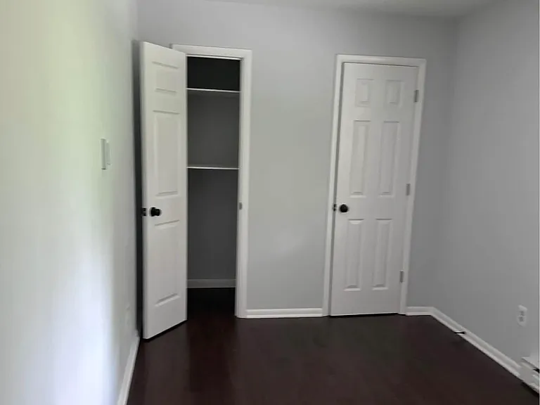 Rhinebeck Cove View Apartment homes — Photo 18
