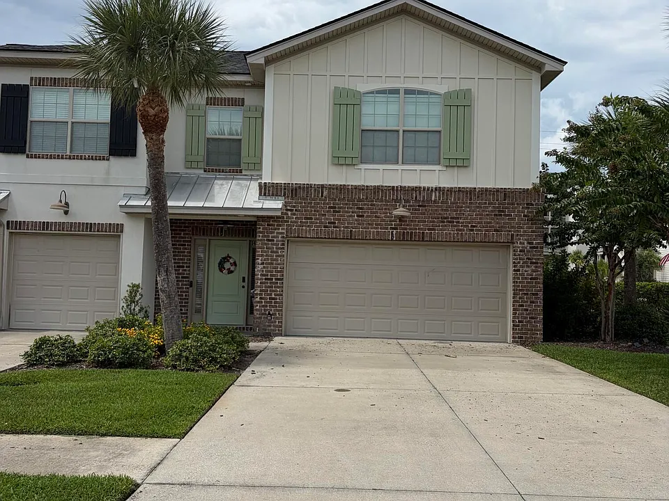 1401 Mariners Cir
