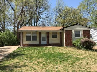10409 Prince Dr, Saint Louis, MO