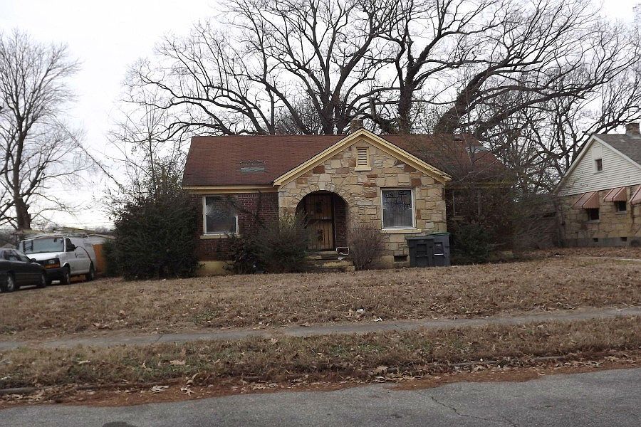 1st image of 1823 McMillan St