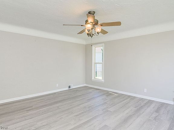 5th image of 5251 Daleside Ave