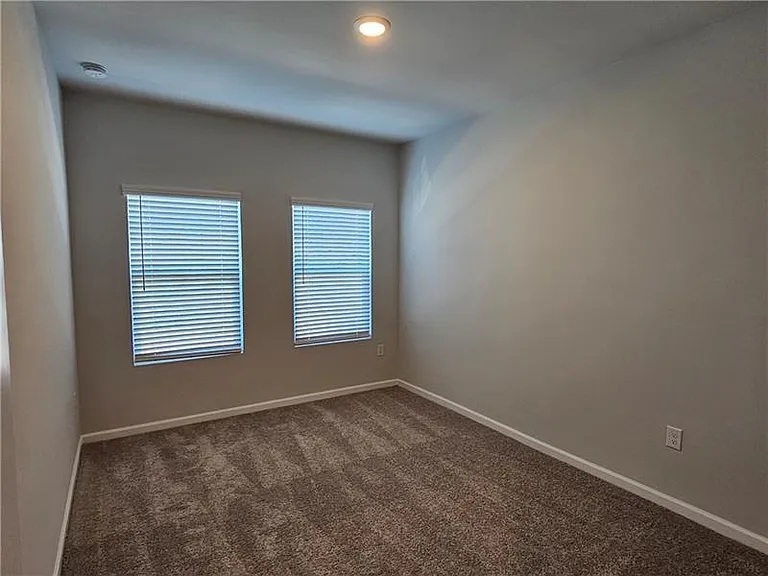 194 Green Love Ln — Photo 25