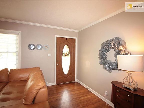 4th image of 8519 W 56th Ter