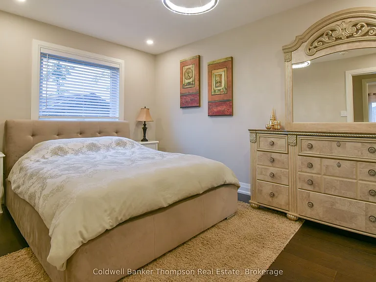1 Florence St W #56 — Photo 22