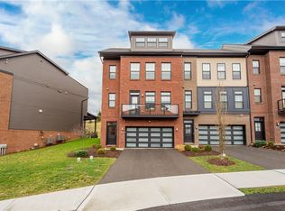 423 Magnolia Dr, Venetia, PA 15367