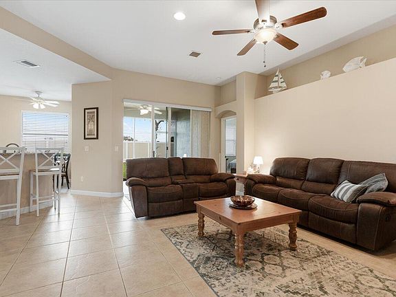 3rd image of 3159 Ashford Square