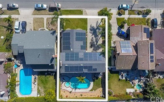 3rd image of 6891 Hood Dr