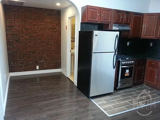 Rented by Blue Egg Realty Corp | media 19