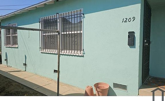 2nd image of 1209 W 104th St