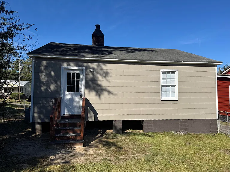 1318 N Dawson St — Photo 16