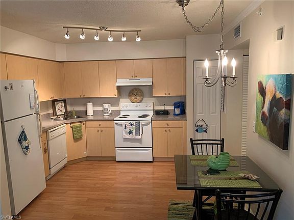 5th image of 8687 River Homes Ln #4205