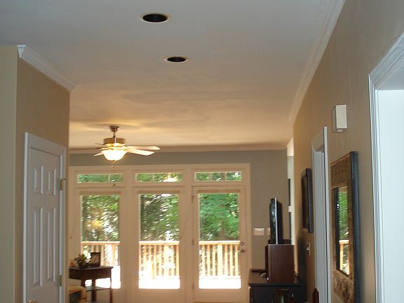 Transitional floorplan