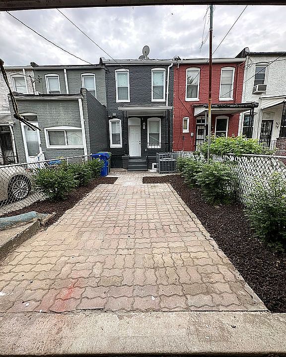 2nd image of 3822 Old Frederick Rd