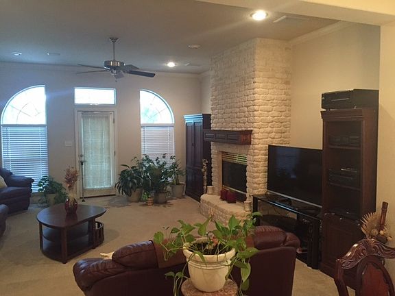 3rd image of 3500 Doublewood Dr