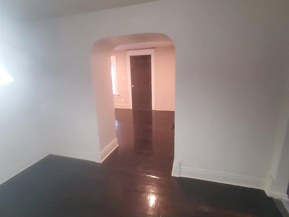 5th image of 1417 W Jefferson St