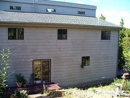 Back Of HouseSouth Side
						:
						Small porch perfect for grilling, larger flat ground above, for easy outdoor fun