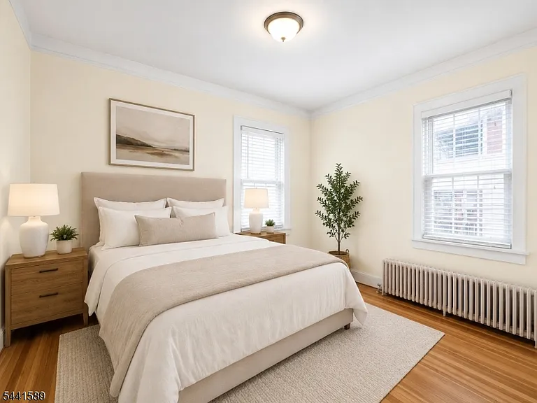 239 Washington St — Photo 10