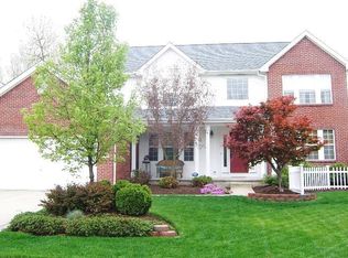 2785 Woods Cres, Grove City, OH 43123