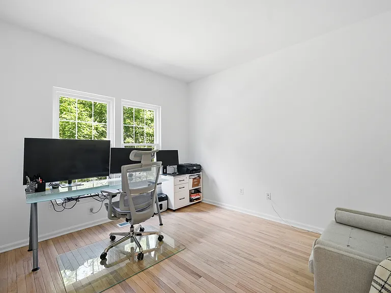 8727 Talbott Farm Dr — Photo 5
