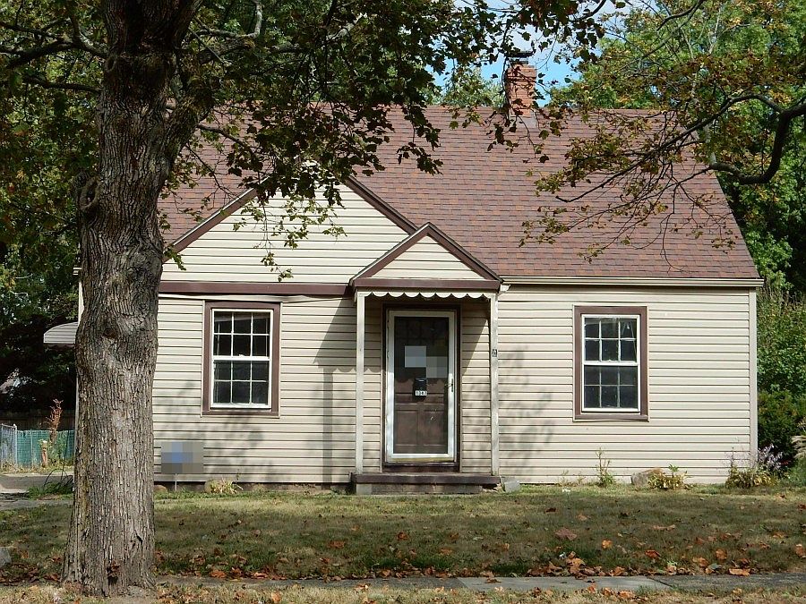 1st image of 1347 Eastwood Ave