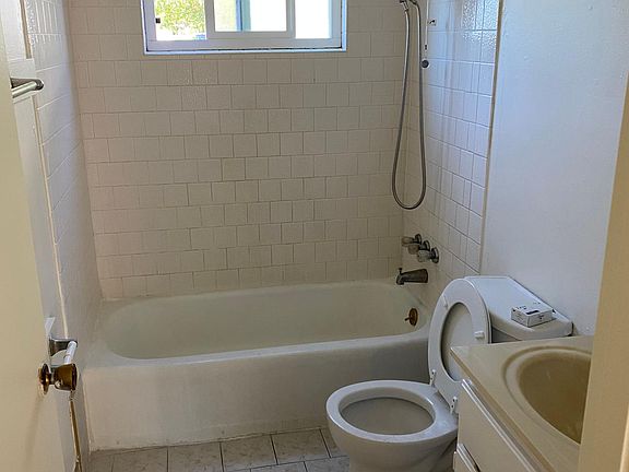 2nd image of 1432 Dubert Ln #2