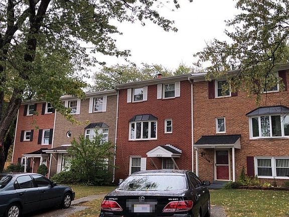 2nd image of 4141 Newport Dr