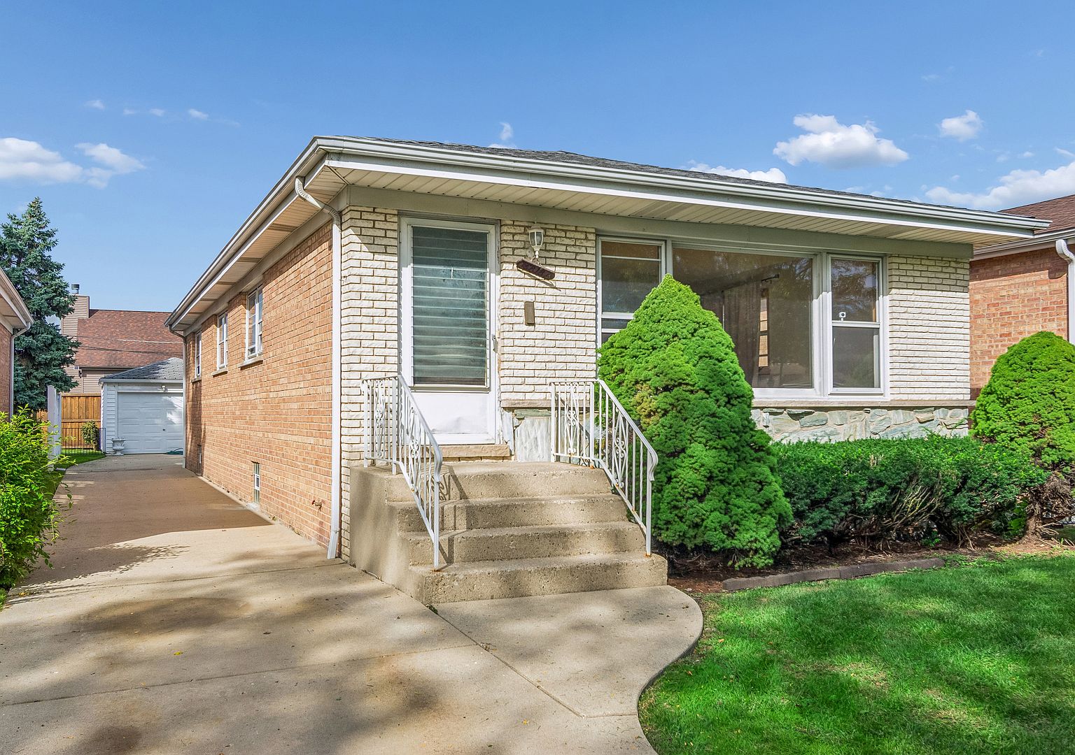 Undisclosed Address), Chicago, IL 60646 | MLS #12763624 | Zillow
