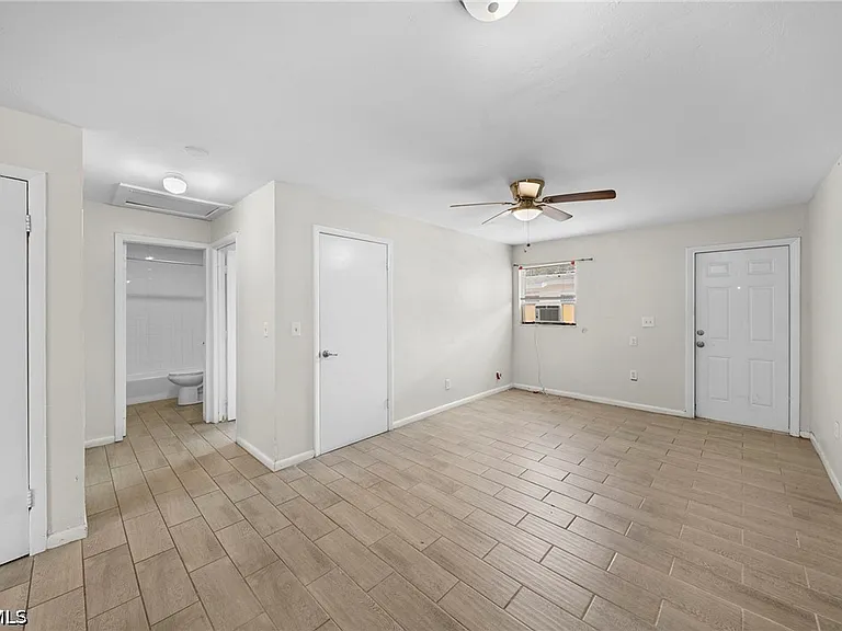 322 Louise Ave #A — Photo 4