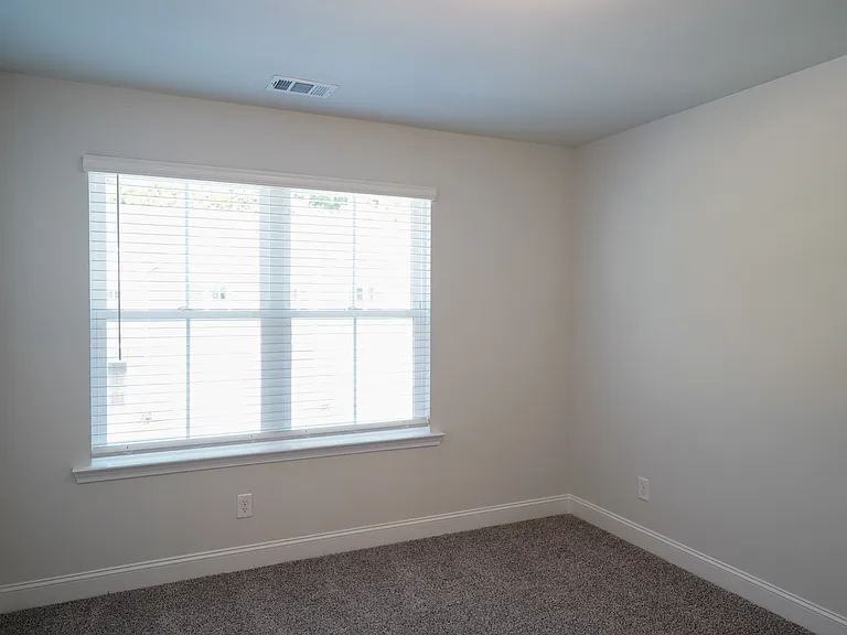 481 Governor Treutlen Cir — Photo 21