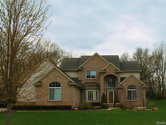 2nd image of 1966 Elkridge Cir
