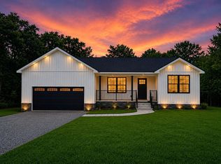2060 Lockhart Town Rd, Tracy City, TN 37387