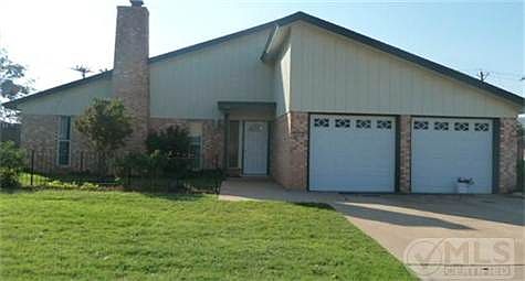 1st image of 2834 Brentwood Dr