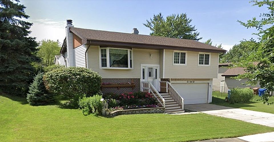 1st image of 252 Winston Ln