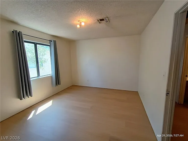6228 Ilanos Ln #D — Photo 12