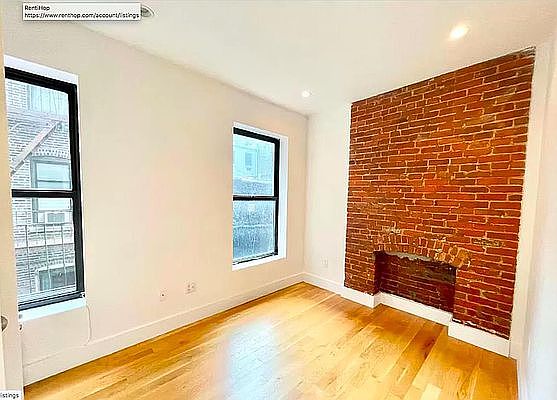 4th image of 218 W 22nd St #3W