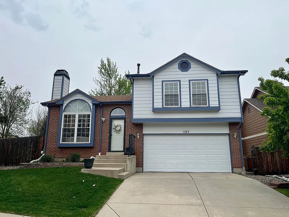 1st image of 1107 S Flower Cir