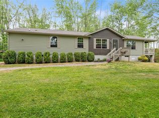 9340 Horseshoe Island Rd, Clay, NY 13041